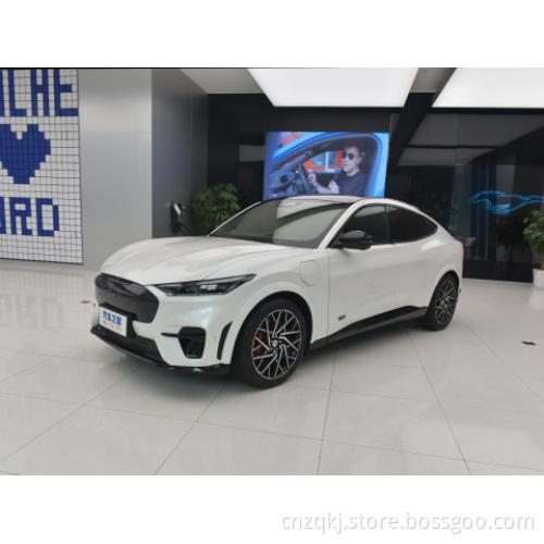 In magazzino 2023 Changan Ford Mustang Mach E 4WD Auto SUV EV Auto usata